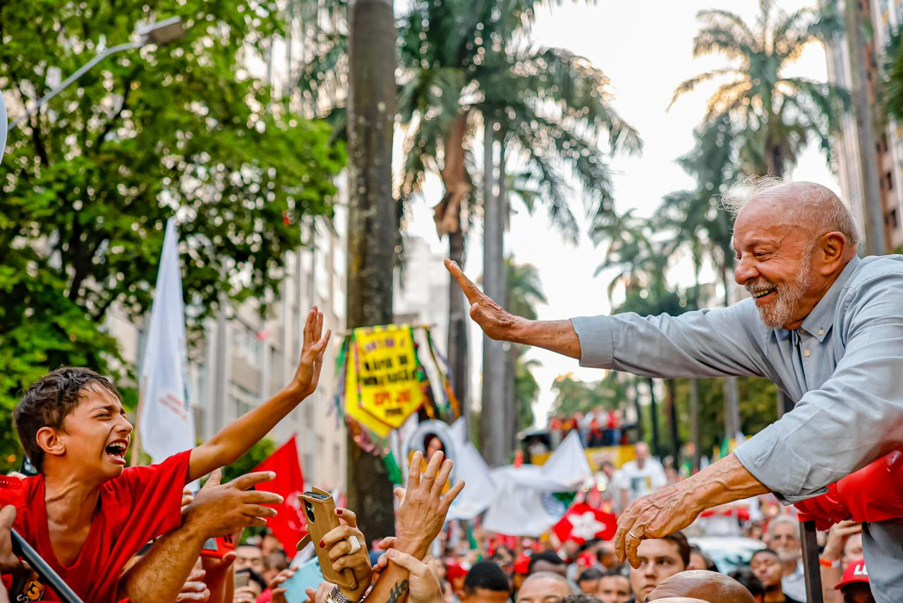 33,4 milhões de pessoas não votaram no dia 4. No dia 25, a sua presença pode decidir